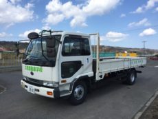 中型自動車